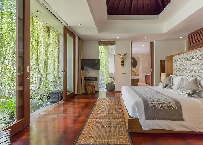 Eshara 123 In Oberoi Our 8 Bedroom With 3 Pool Close To *