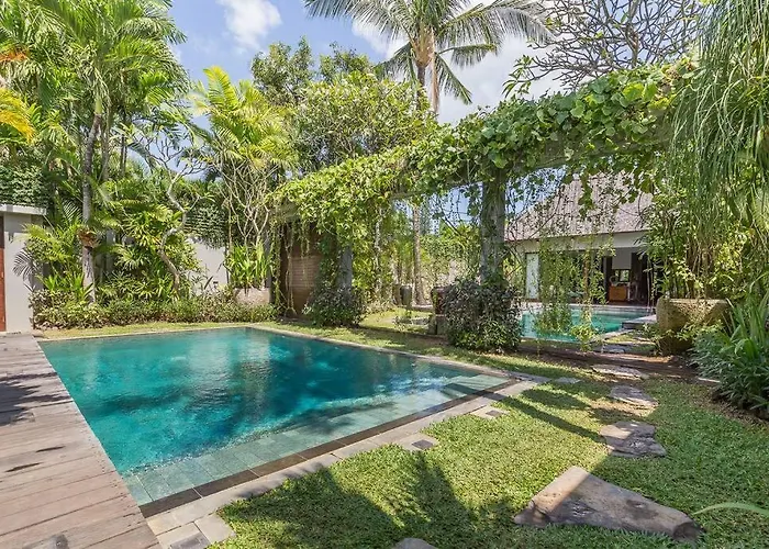 Villa Eshara 123 In Oberoi Our 8 Bedroom With 3 Pool Close To Seminyak (Bali)