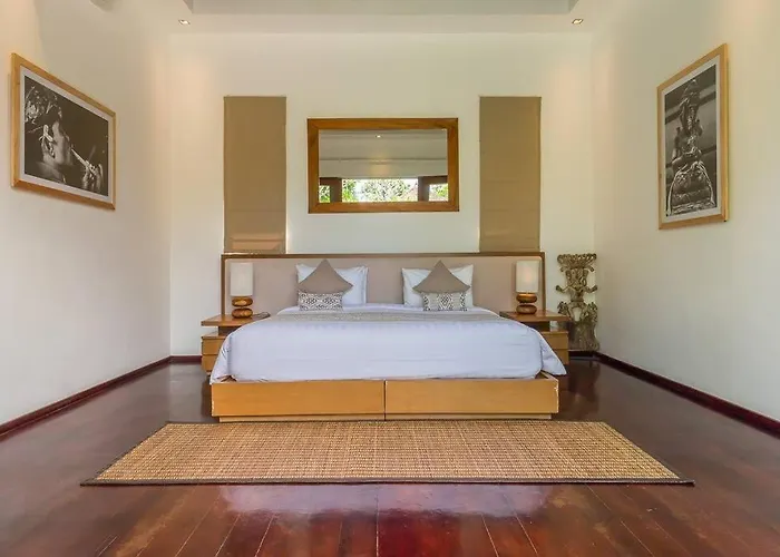 Eshara 123 In Oberoi Our 8 Bedroom With 3 Pool Close To * Seminyak (Bali)