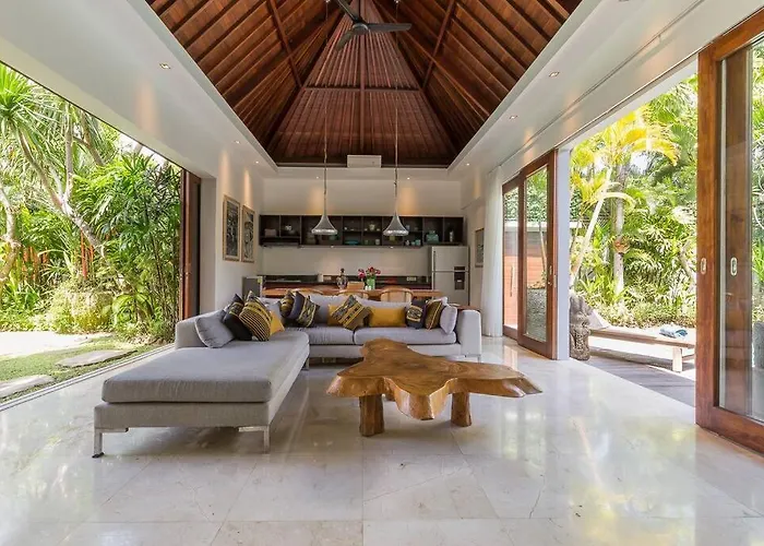 Villa Eshara 123 In Oberoi Our 8 Bedroom With 3 Pool Close To Seminyak (Bali)